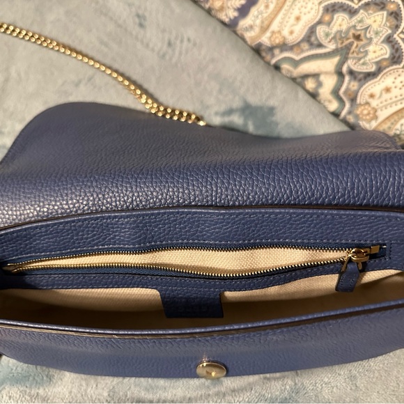 100% Authentic Gucci Pebbled Calfskin Medium Soho Flap Crossbody Periwinkle - Picture 10 of 13